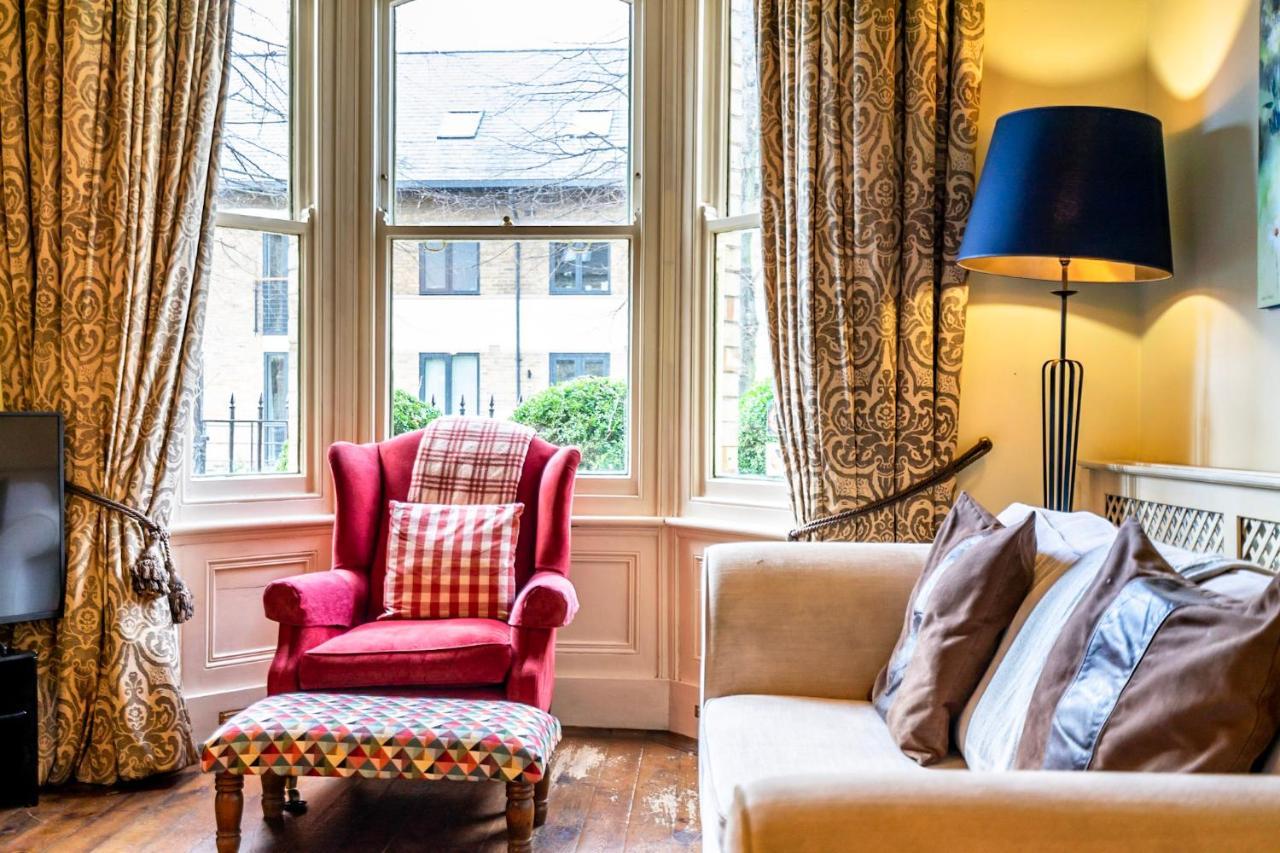 7 St John'S Crescent Villa Йорк Екстериор снимка